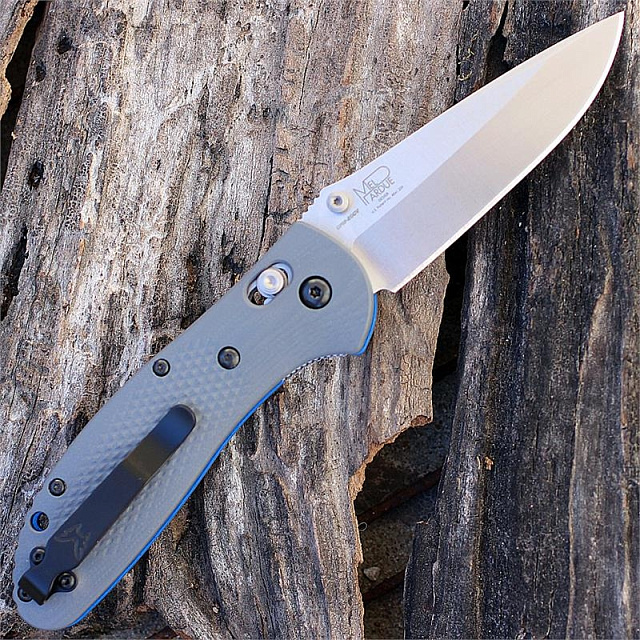 Нож Benchmade BM551-1 Griptilian