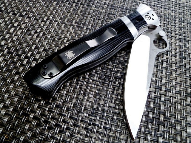Складной нож Spyderco Vallotton Sub-Hilt Folder C149GP