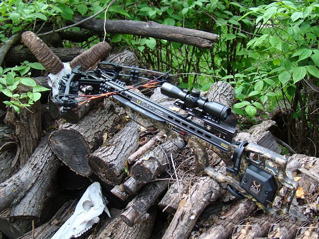 Блочный арбалет TenPoint Stealth FX 4 (USA) 112 м/сек.