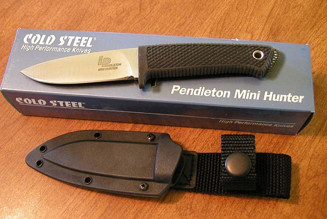Нож с фиксированным клинком  Cold Steel "Мини охотник" CS/36LPM Pendleton Mini Hunter