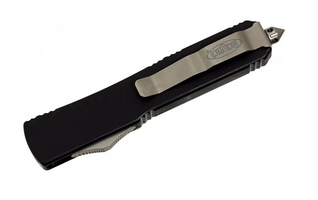 Нож Microtech Ultratech Black 123-1 с автоматическим открытием/закрытием клинка.