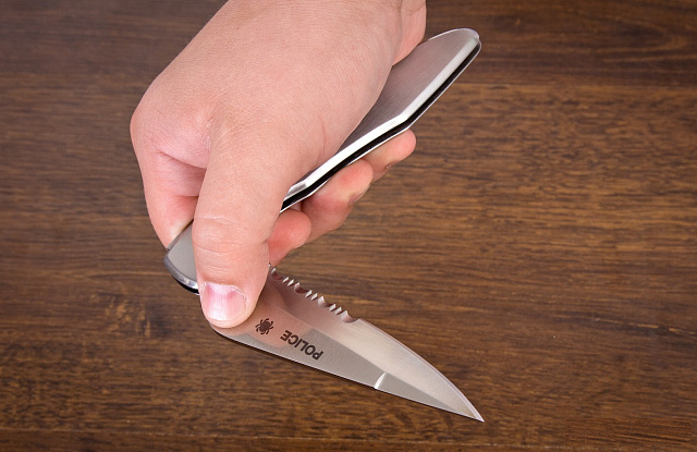 Складной нож Spyderco Police C07PS