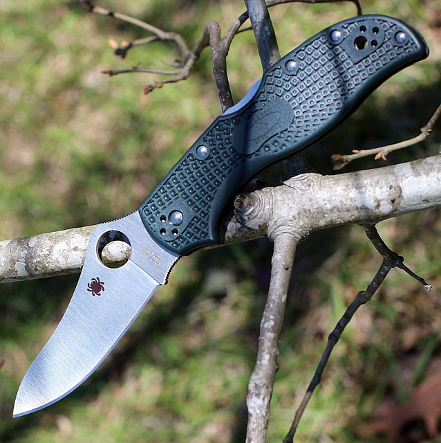 Складной нож Spyderco Stretch 90PGRE Green сталь ZDP-189